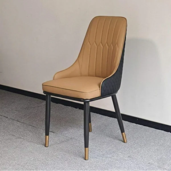 silla Marron Claro con Negro cuero PU