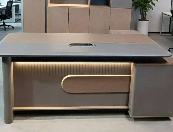 MESA DE JEFE – 2606021104001